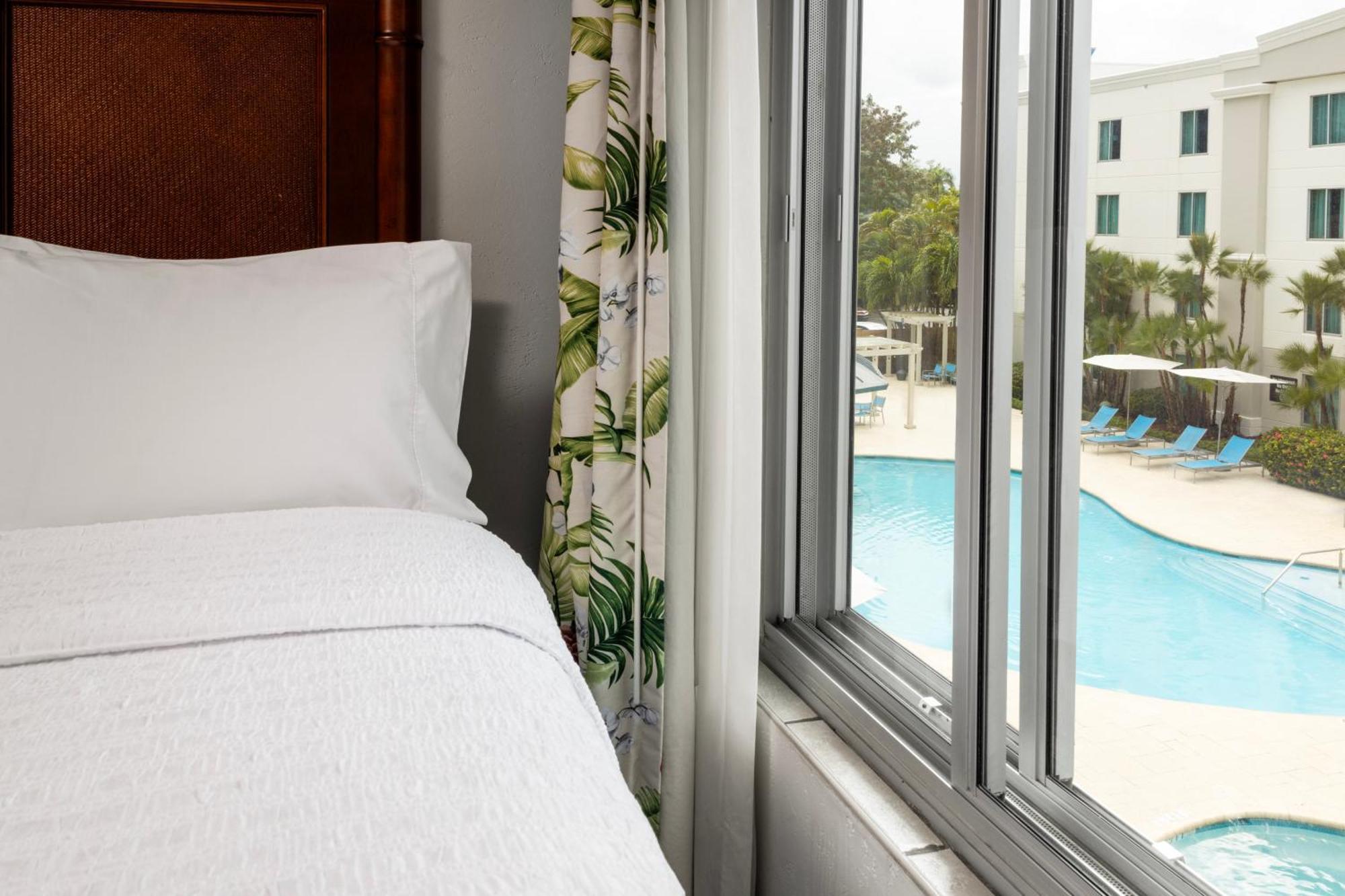 Hampton Inn & Suites San Juan Carolina Pokój zdjęcie