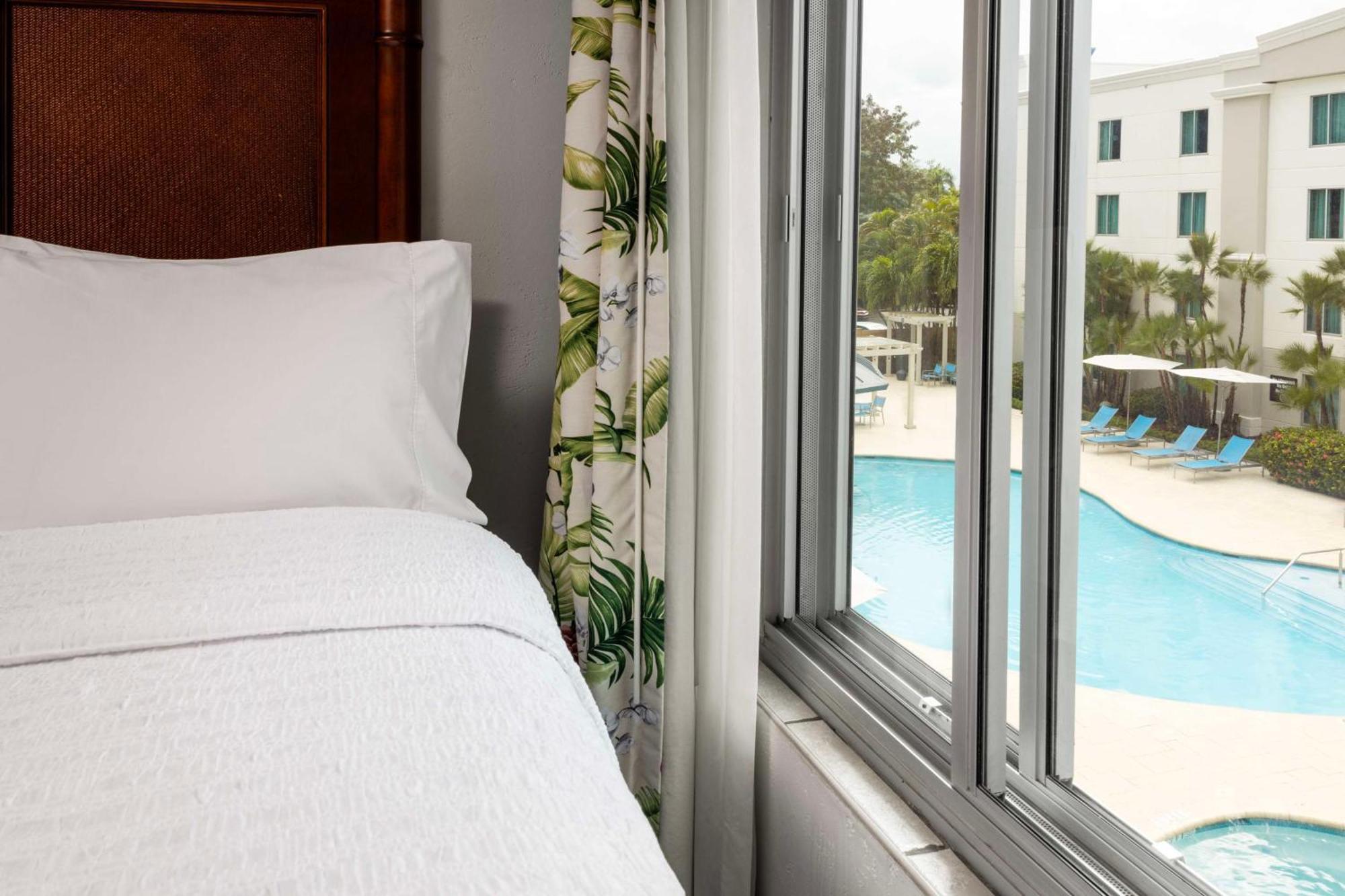 Hampton Inn & Suites San Juan Carolina Zewnętrze zdjęcie